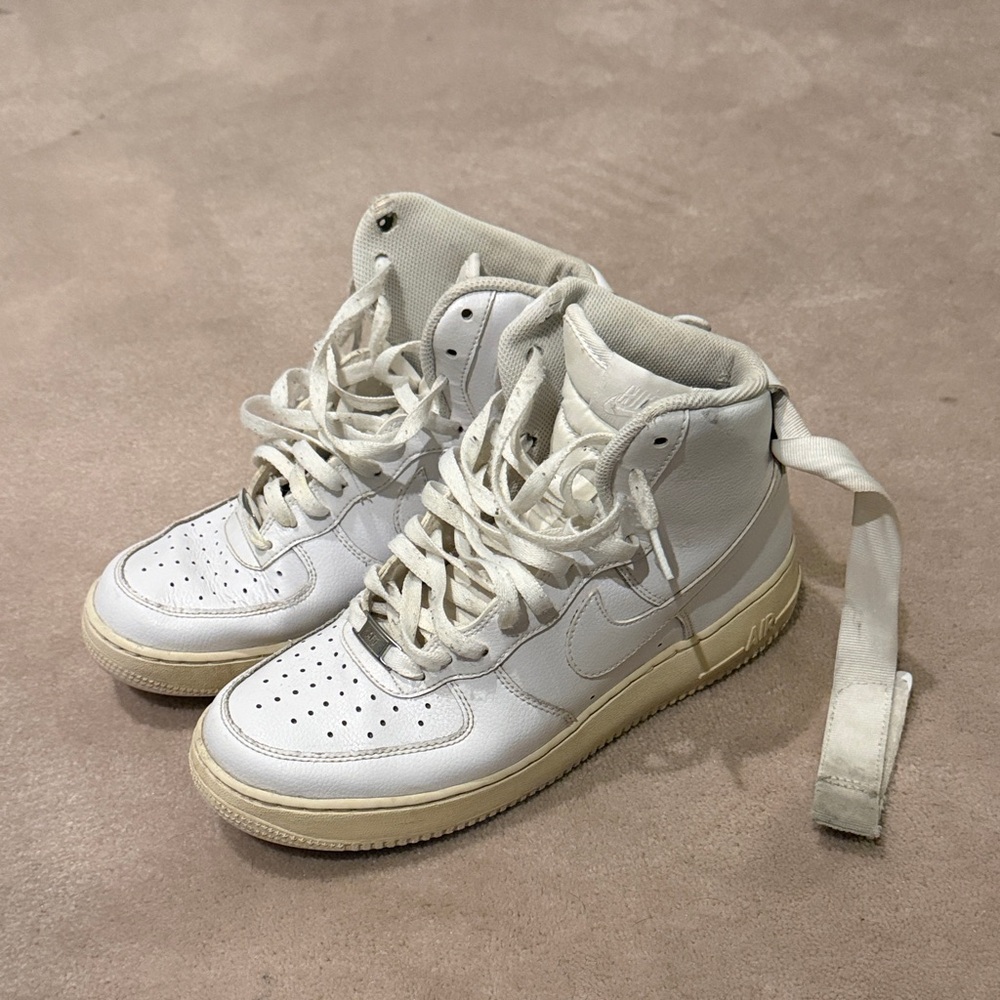 Nike Off-White High-Top Sneakers